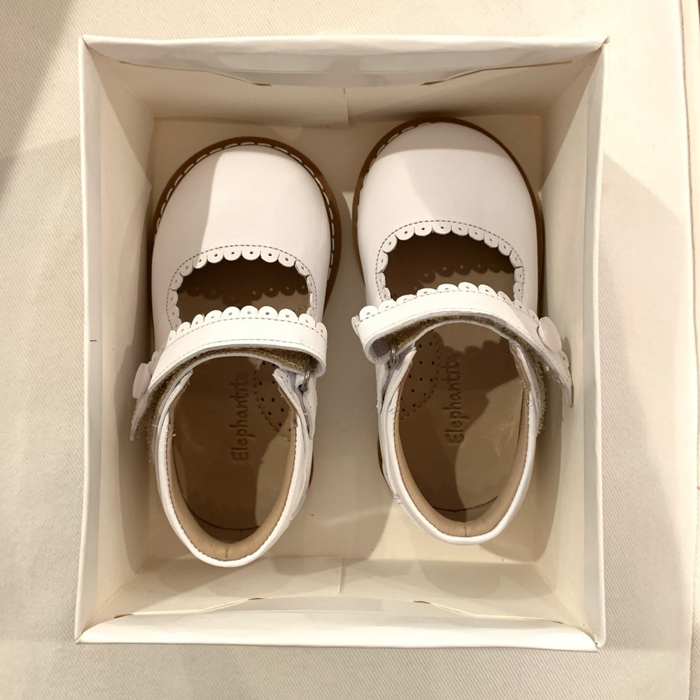 Elephantito White Mary Jane - Never Worn